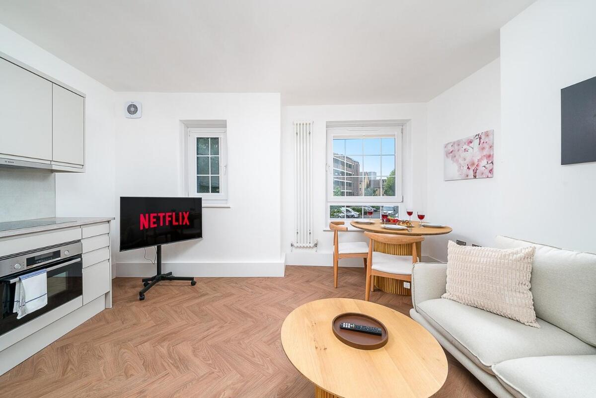 Stylish 2br Near Vauxhall Apartment